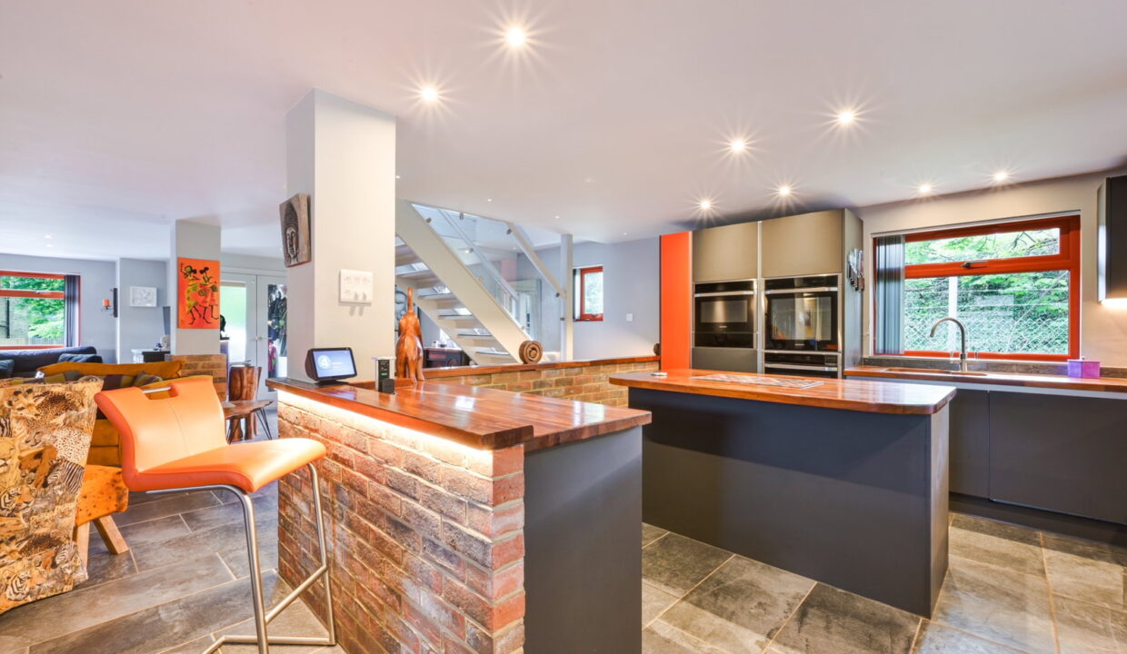 BLUEHOUSE-LANE-_15__1779350292517