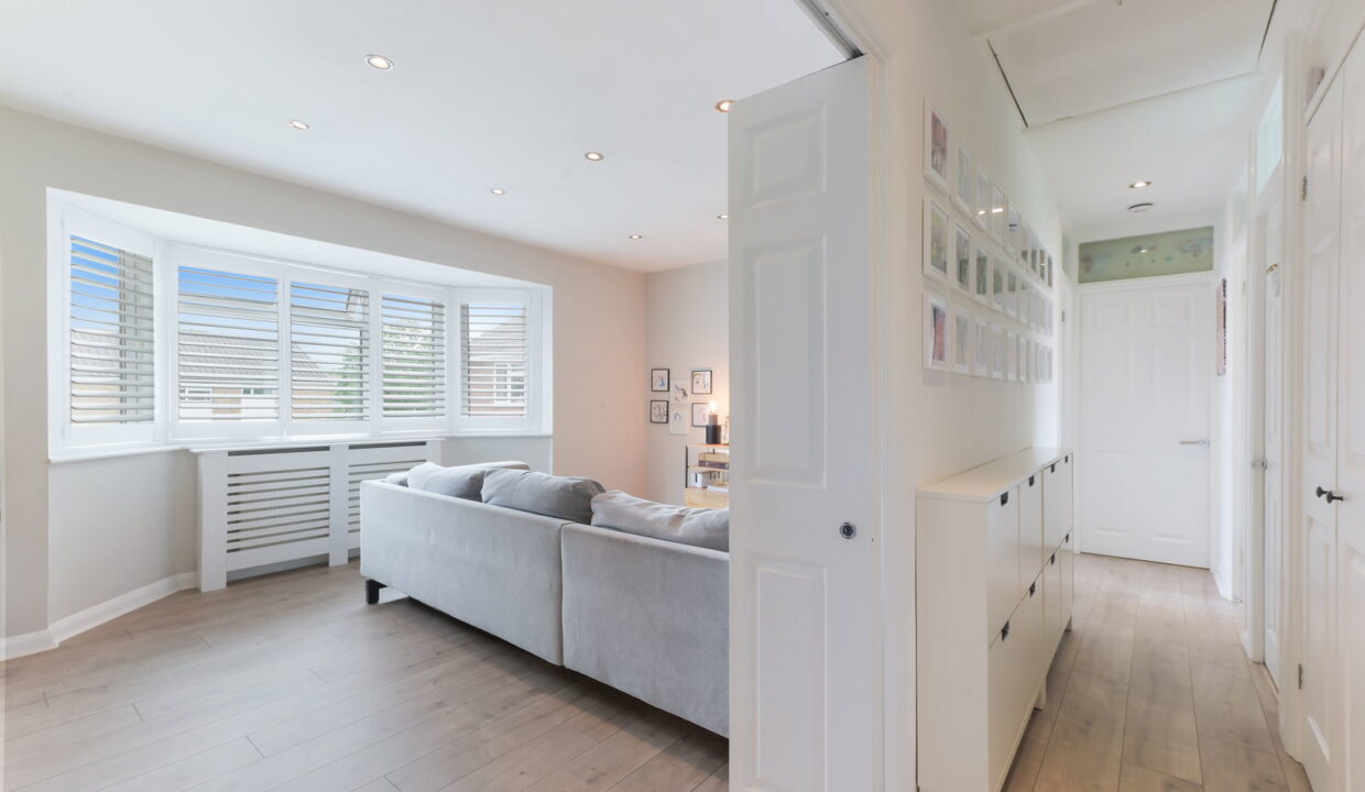 HOLYHEAD-COURT-11-_11__1778257912845