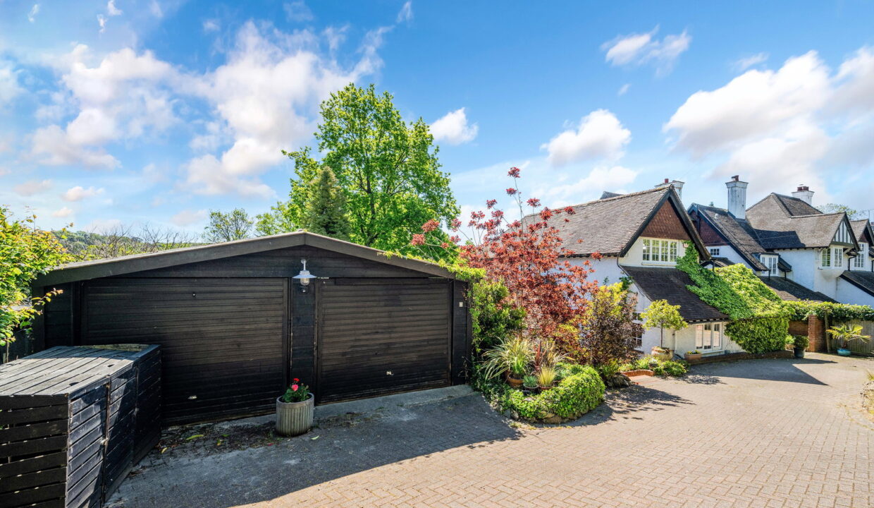 MONKSWELL-LODGE_-118-BLUEHOUSE-LANE-_15__1778324304296