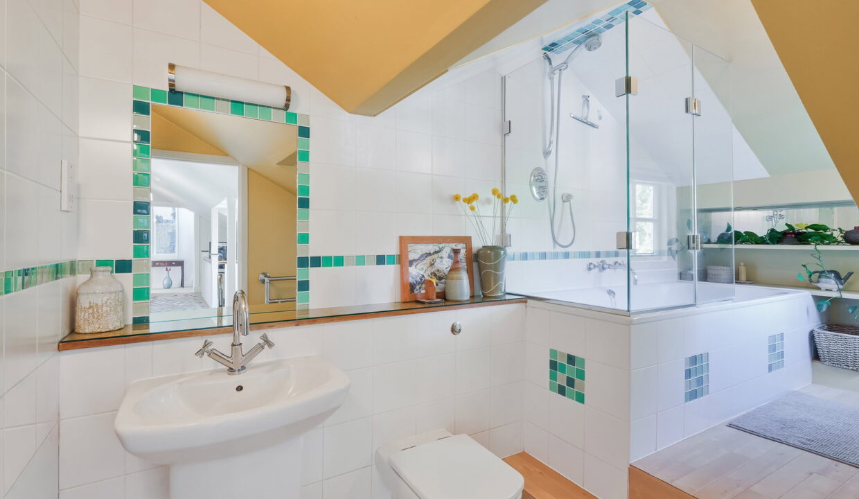 MONKSWELL-LODGE_-118-BLUEHOUSE-LANE-_20__1778324317772