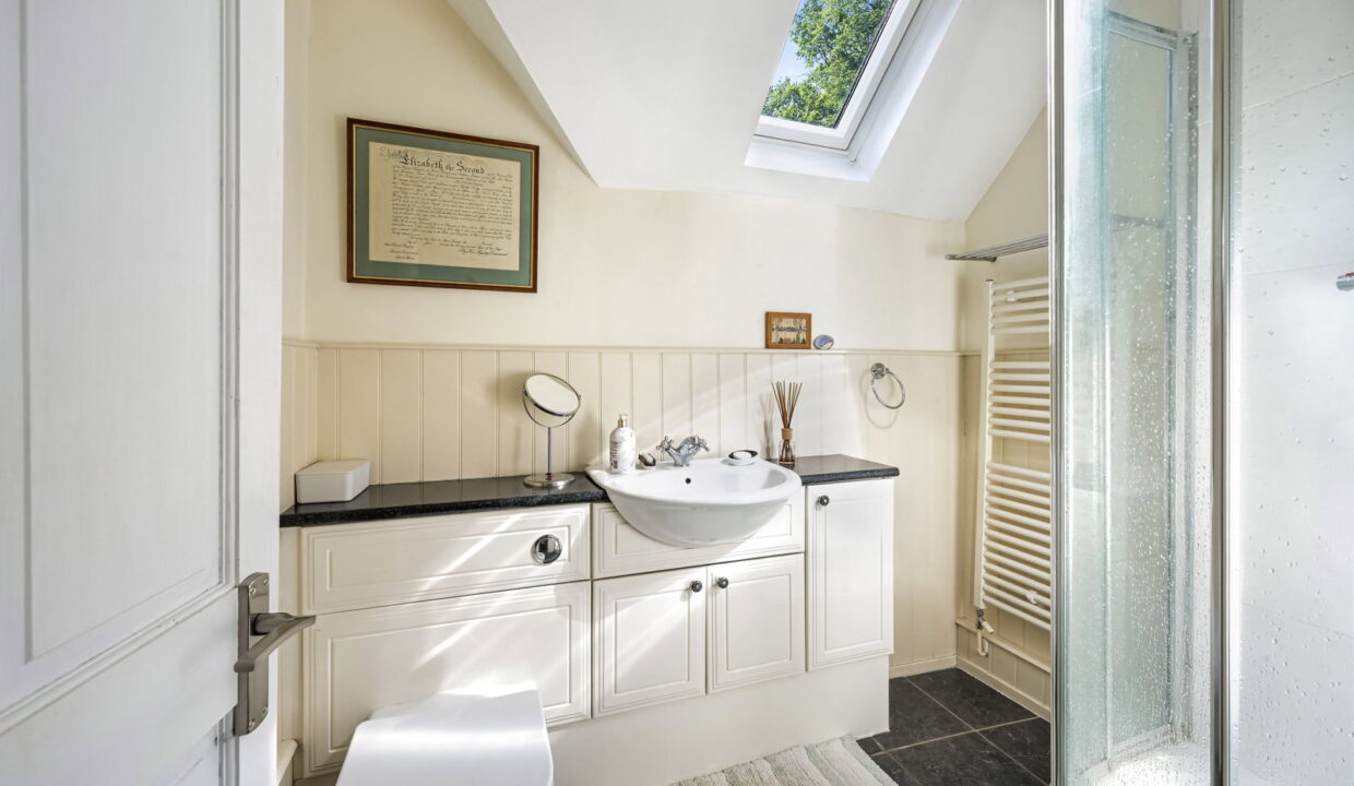 ORCHARD-LODGE-7_1779896194309