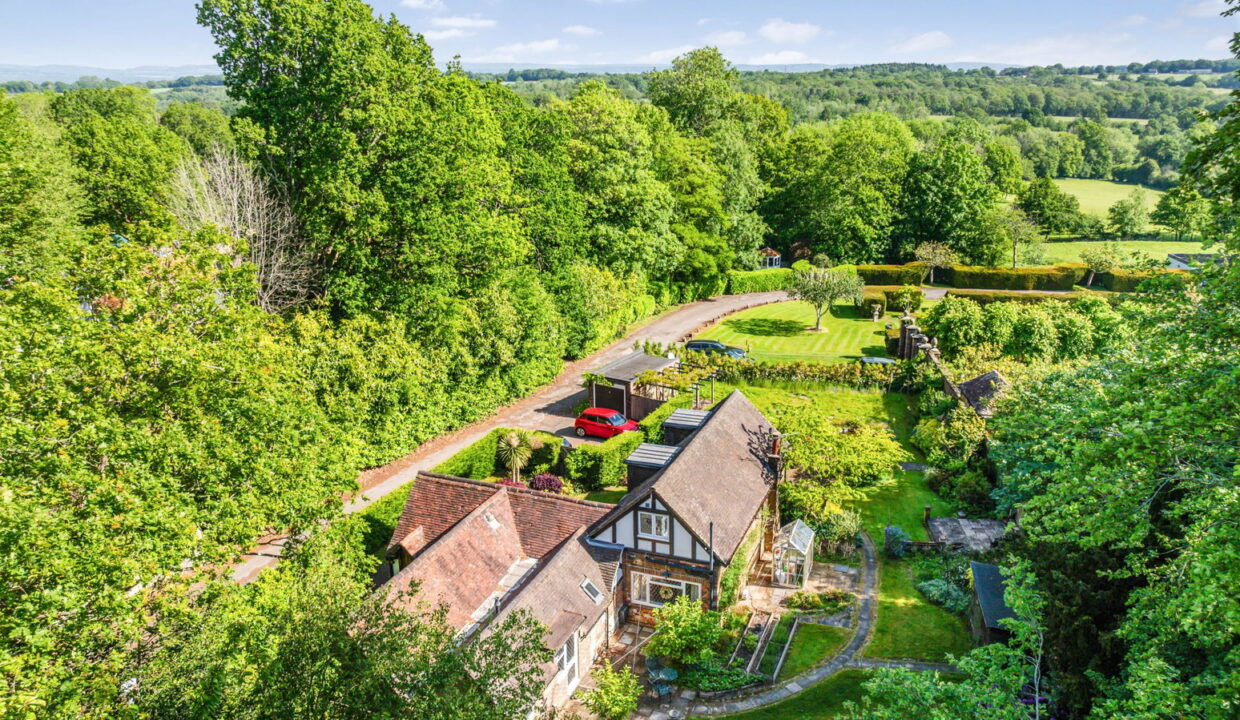 ORCHARD-LODGE-DRONE-4_1779896306076
