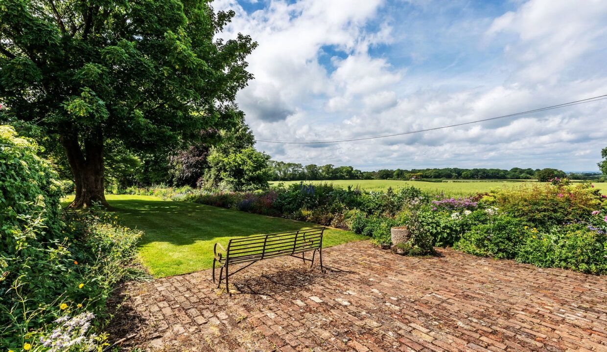 Tollsworth-Manor-21_1773917666275