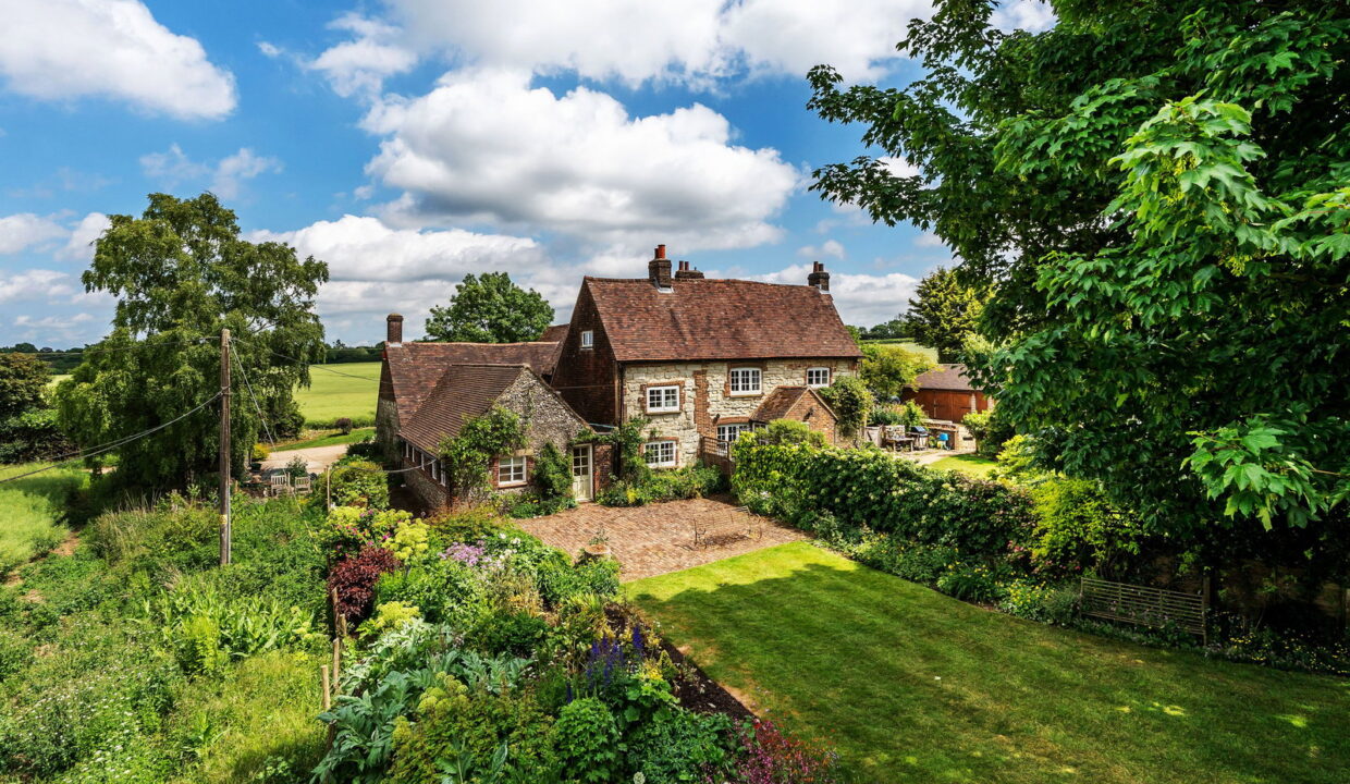 Tollsworth-Manor-23_1773917666277