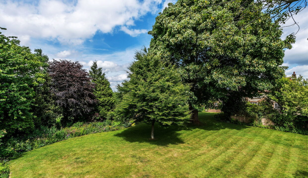 Tollsworth-Manor-26_1773917666280