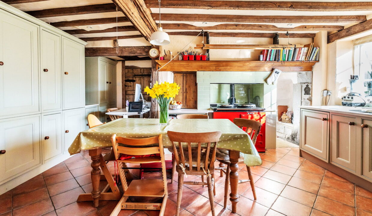 Tollsworth-Manor-39_1773917831981