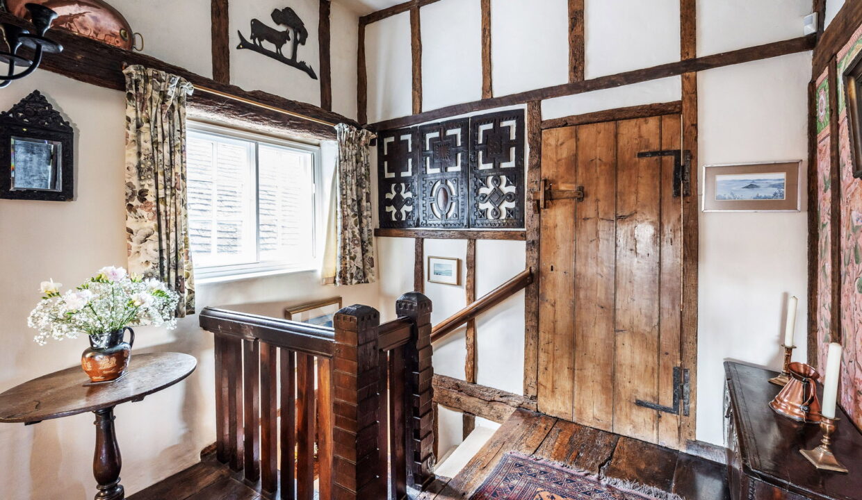 Tollsworth-Manor-3_1773917742977