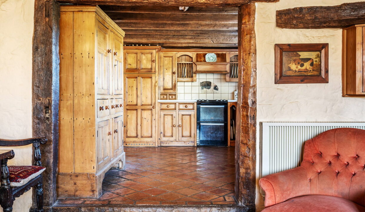 Tollsworth-Manor-57_1773917864255