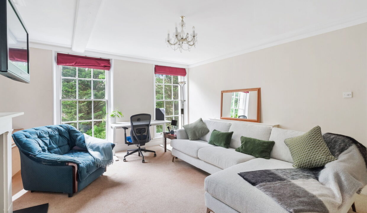 WARWICK-LODGE_-FLAT-3-_2__1778844873010