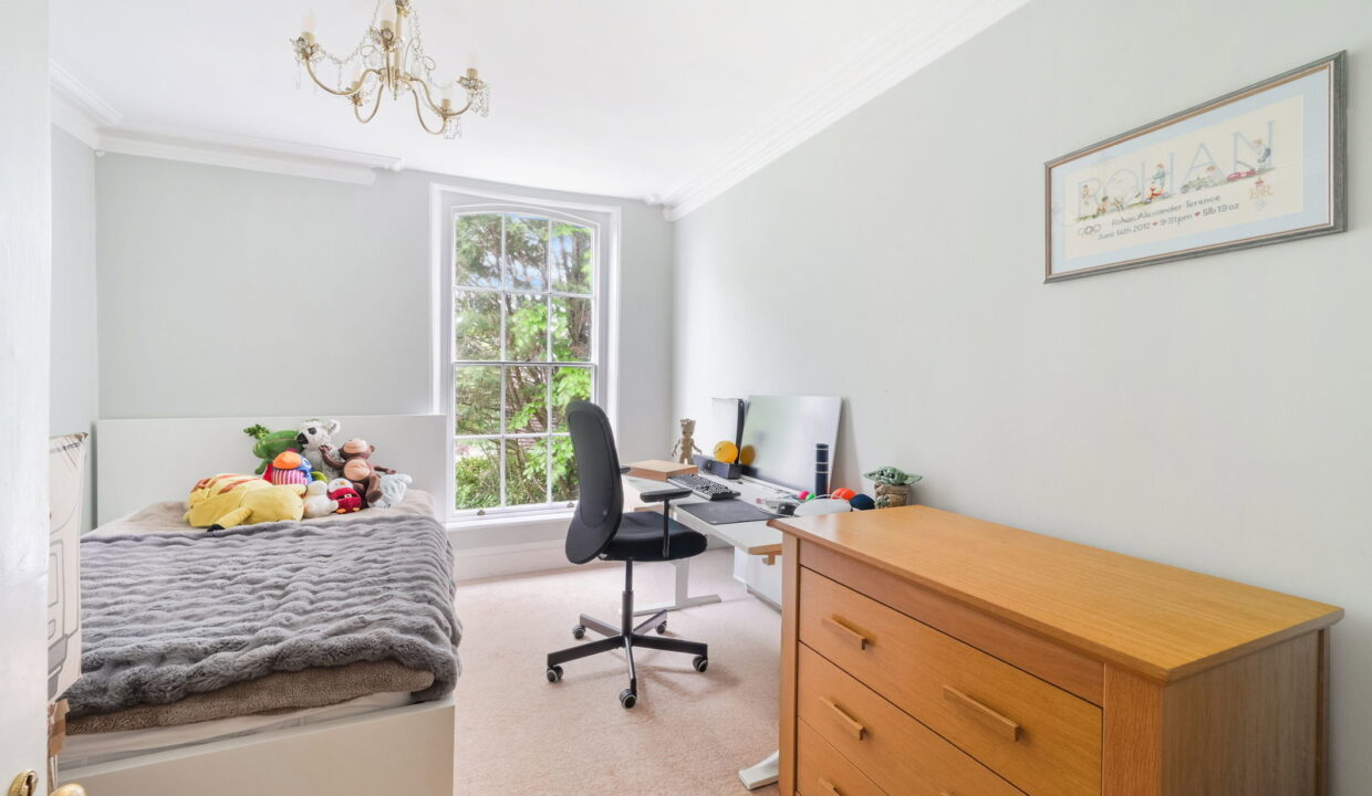 WARWICK-LODGE_-FLAT-3-_4__1778844885596