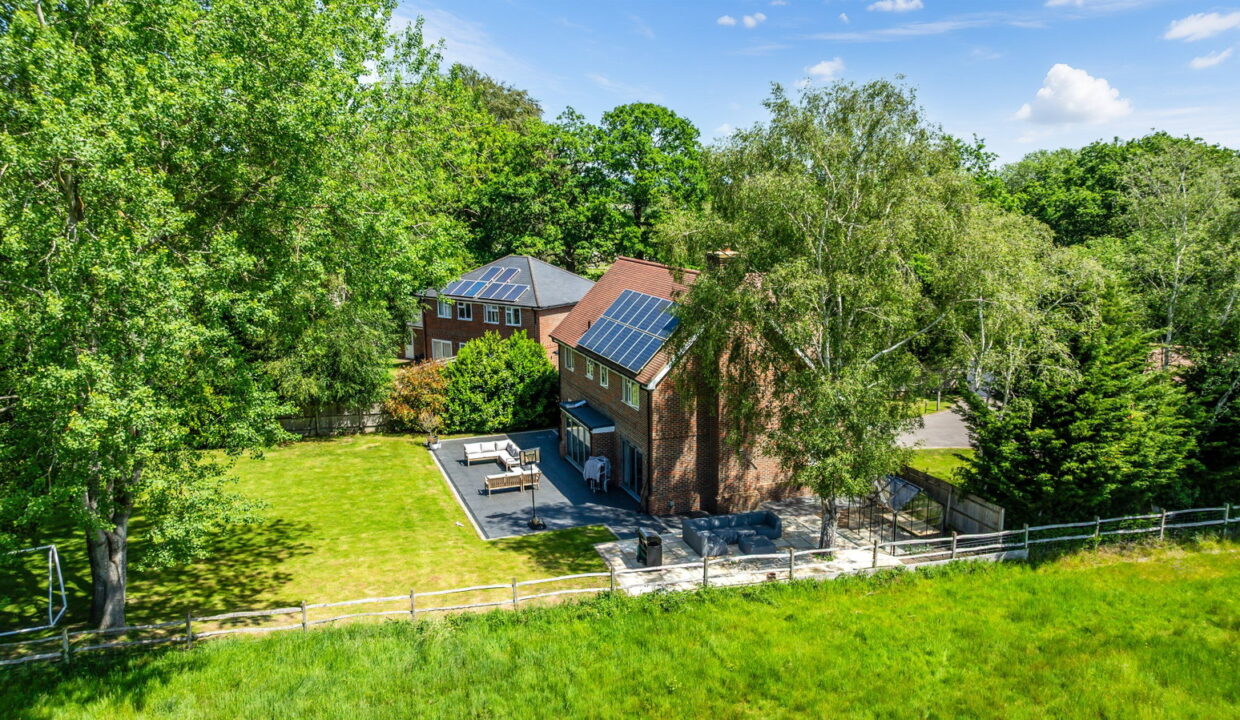 WILLOW-HOUSE-DRONE-_6__1779977273326