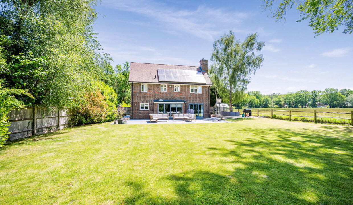 WILLOW-HOUSE-EXTRA-16_1780067940246