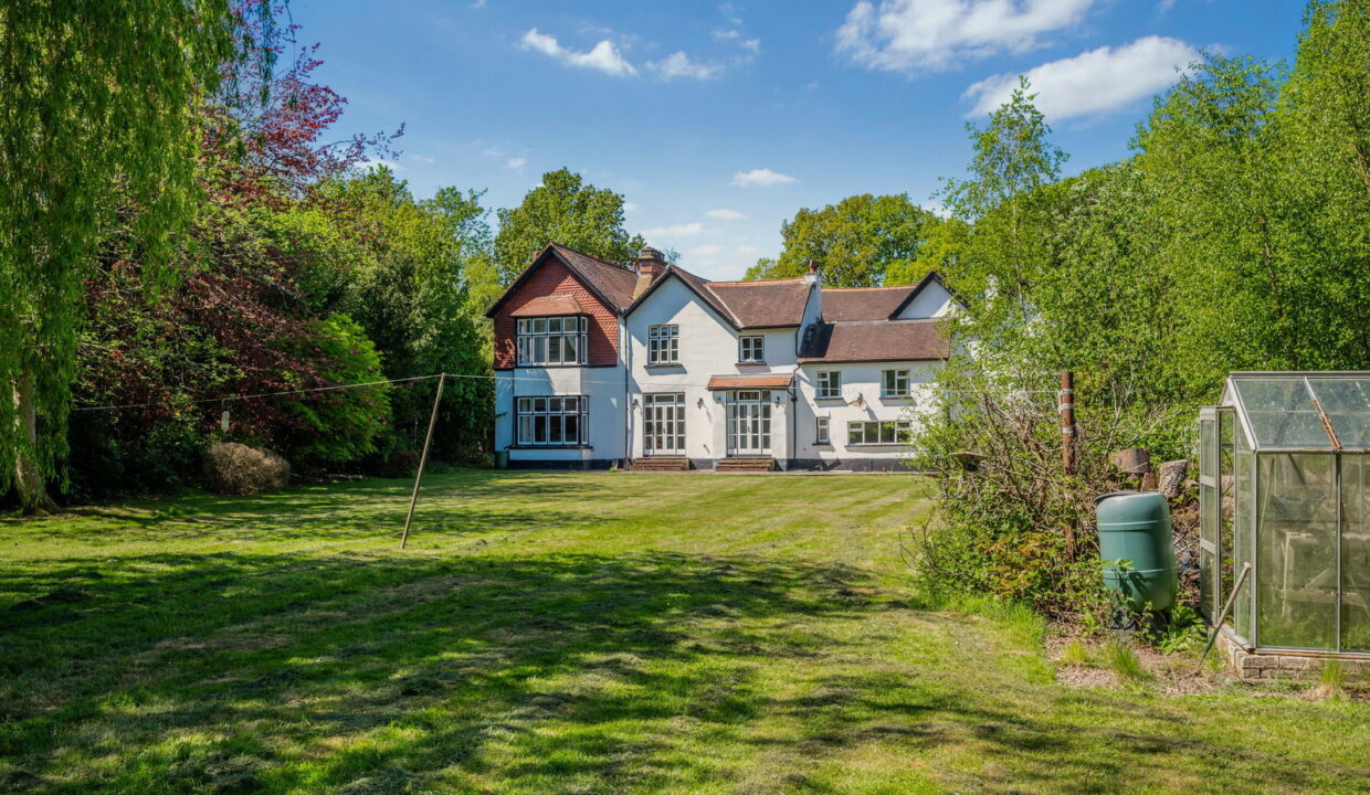 WOODSIDE-HOUSE-EXTERNAL-11_1777652328567