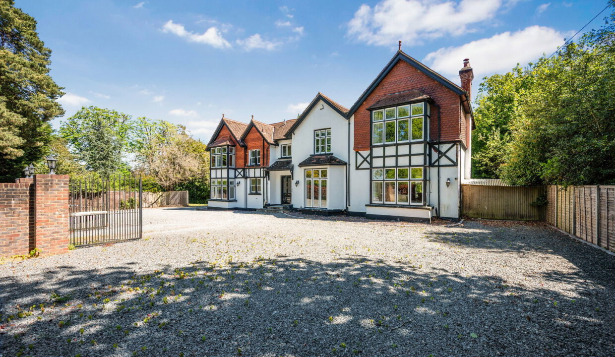 WOODSIDE-HOUSE-EXTERNAL-3_1777652328558