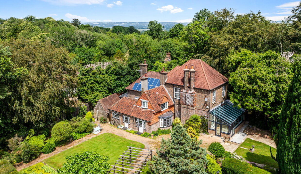 ALAANDA-MANOR-DRONE-_1__1782308727040
