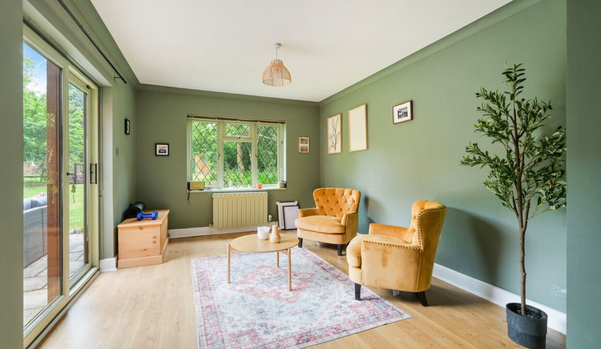AMBER-COTTAGE-_20__1778510309517