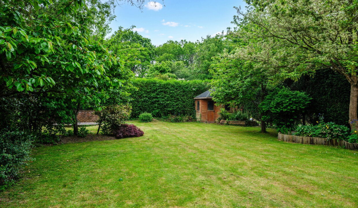 AMBER-COTTAGE-_7__1778510301513