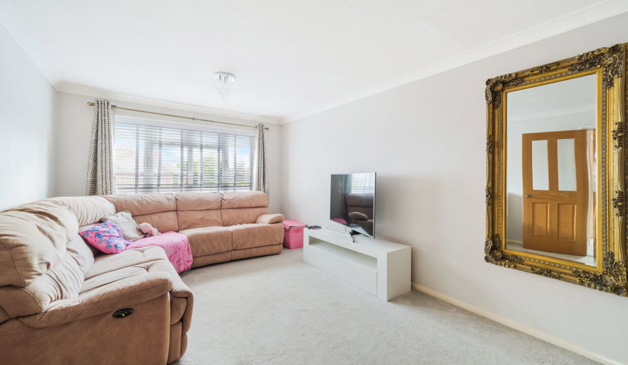 CHALFONT_-FLAT-4_-GODSTONE-ROAD-_7__1781181430236