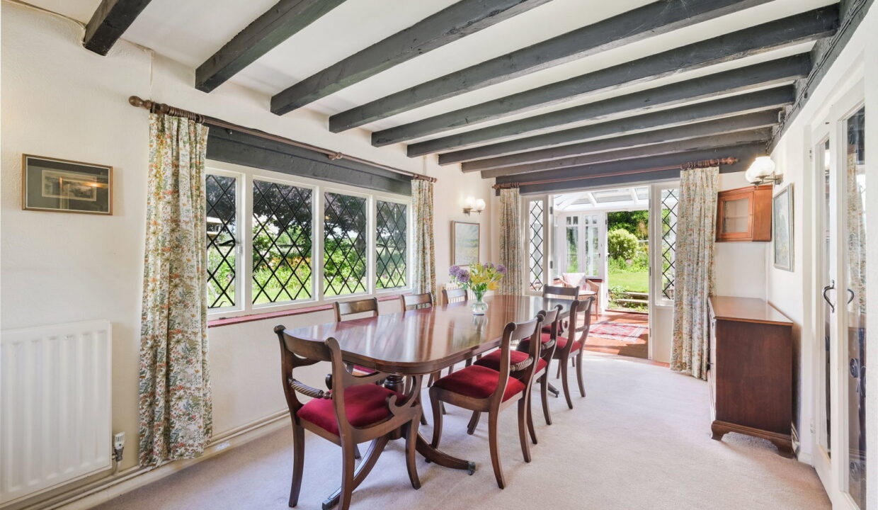 CHARMAN-COTTAGE_-NUTFIELD-MARSH-ROAD-_9__1781532694739