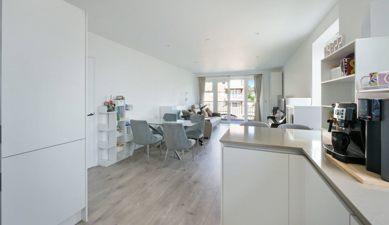 HARDWICK-HOUSE-_2__1779894388281