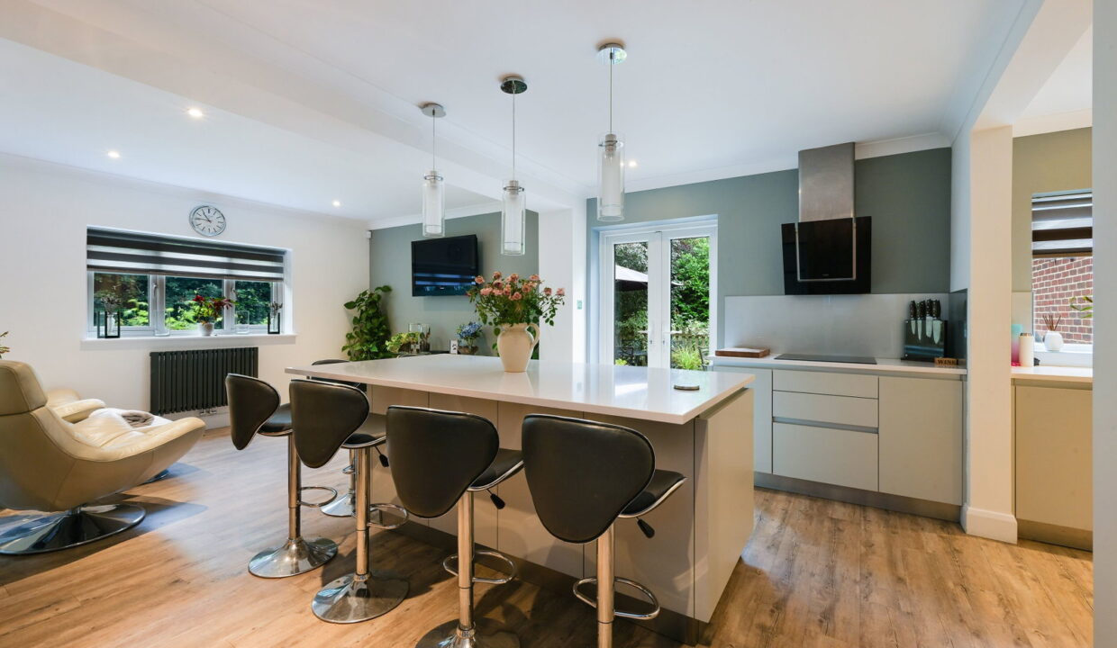 LANGSTONE-HOUSE-_11__1782304576007