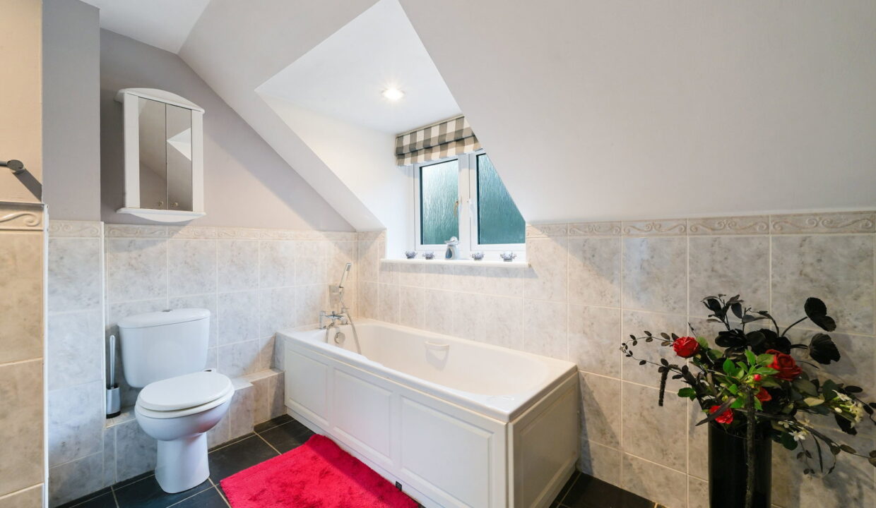 LANGSTONE-HOUSE-_18__1782304576017