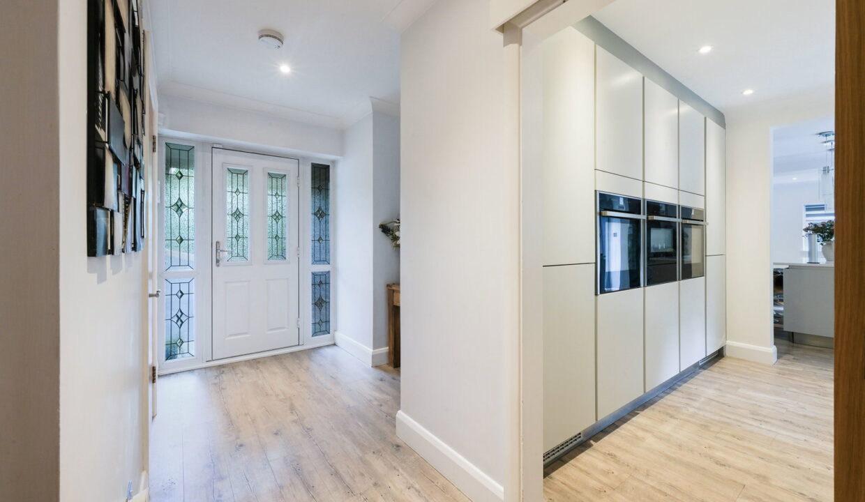 LANGSTONE-HOUSE-_8__1782304563518
