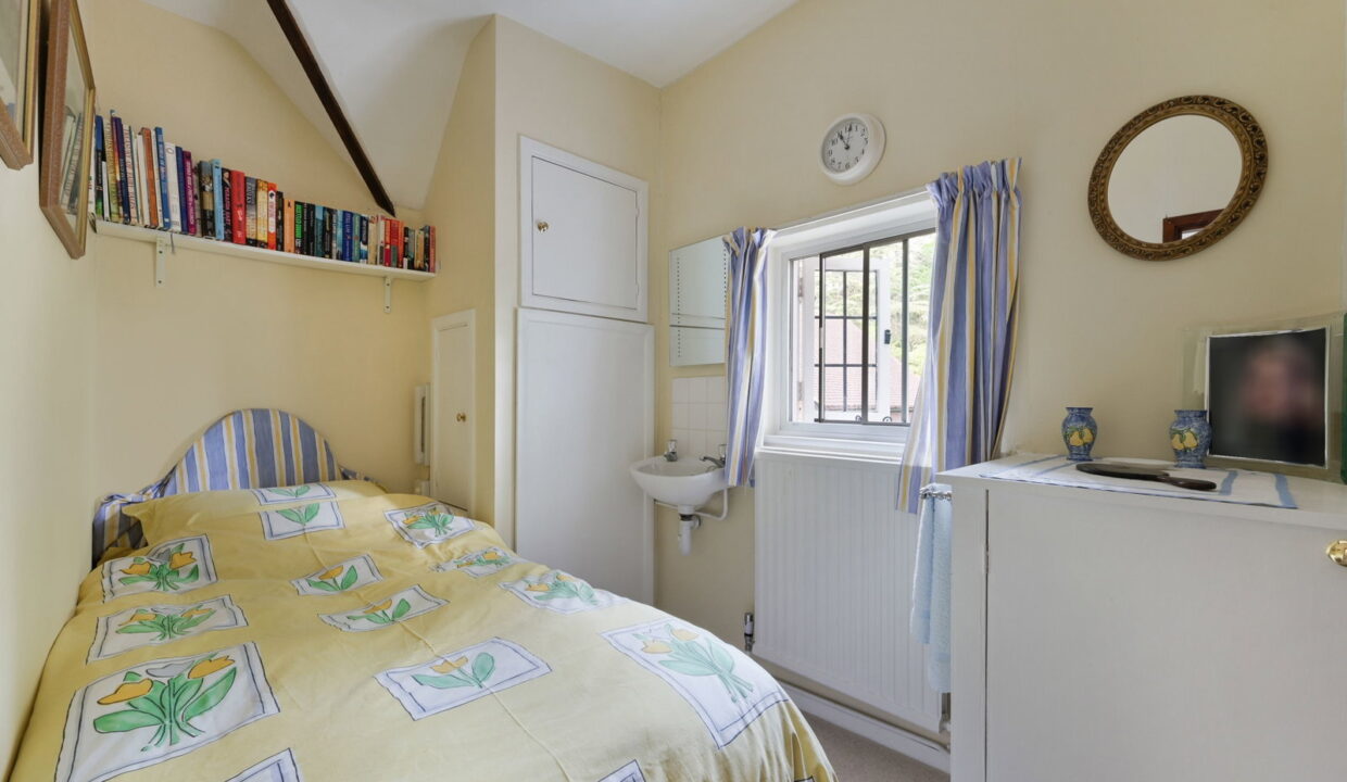 MULBERRY-COTTAGE-_12__1780411552554