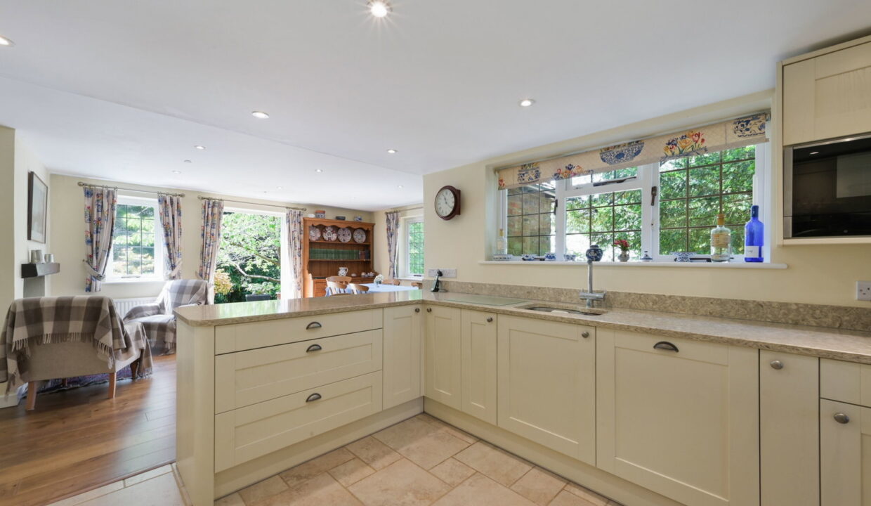 MULBERRY-COTTAGE-_18__1780411567577