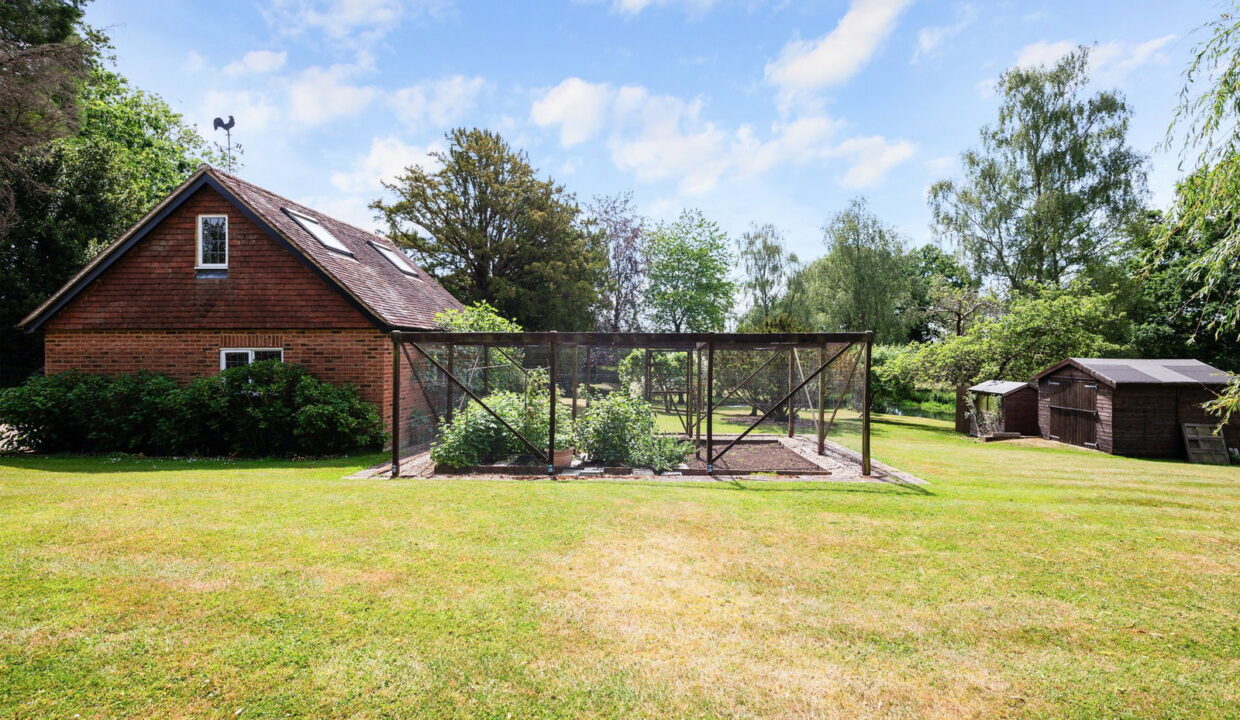 MULBERRY-COTTAGE-_26__1780411613474