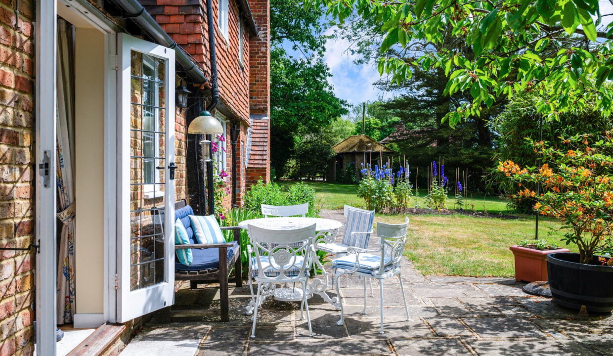 MULBERRY-COTTAGE-_29__1780411613466