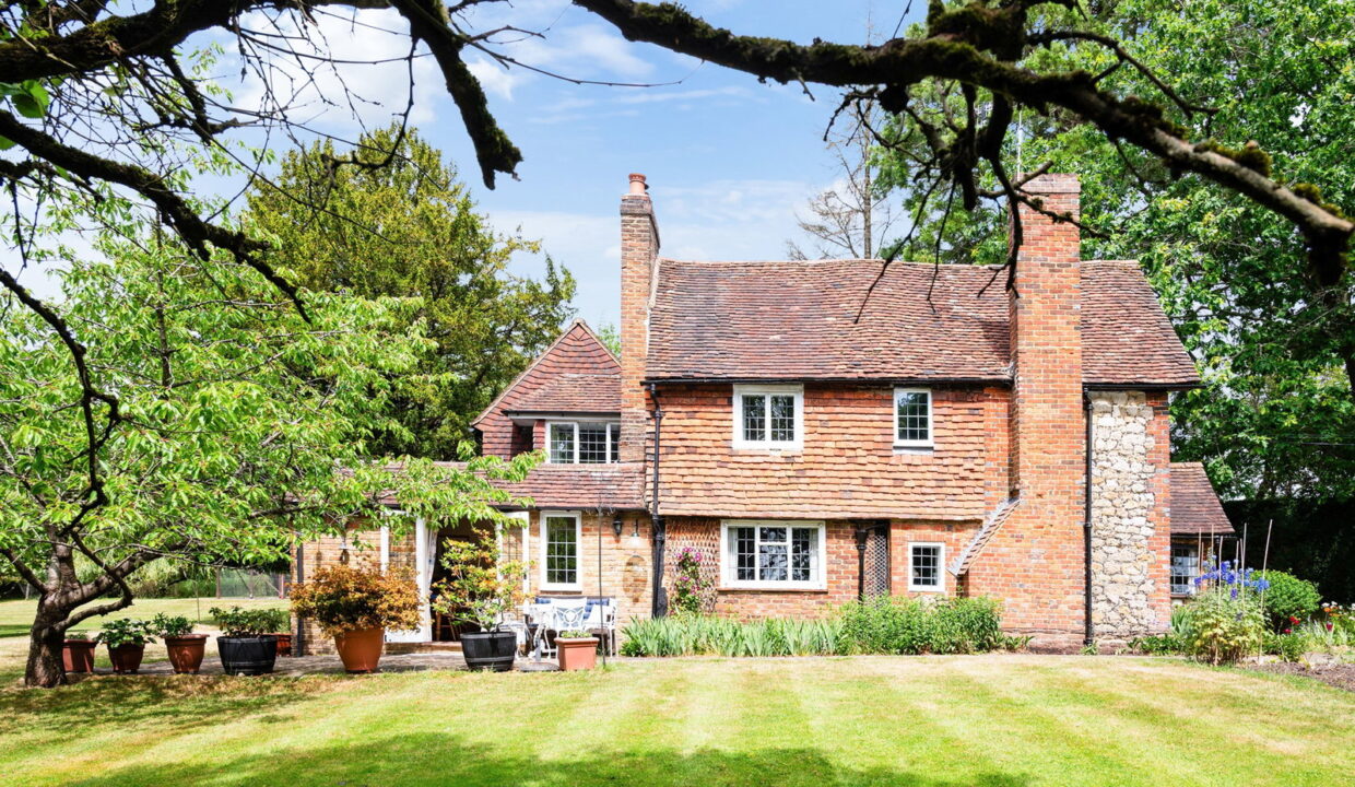 MULBERRY-COTTAGE-_38__1780411638380