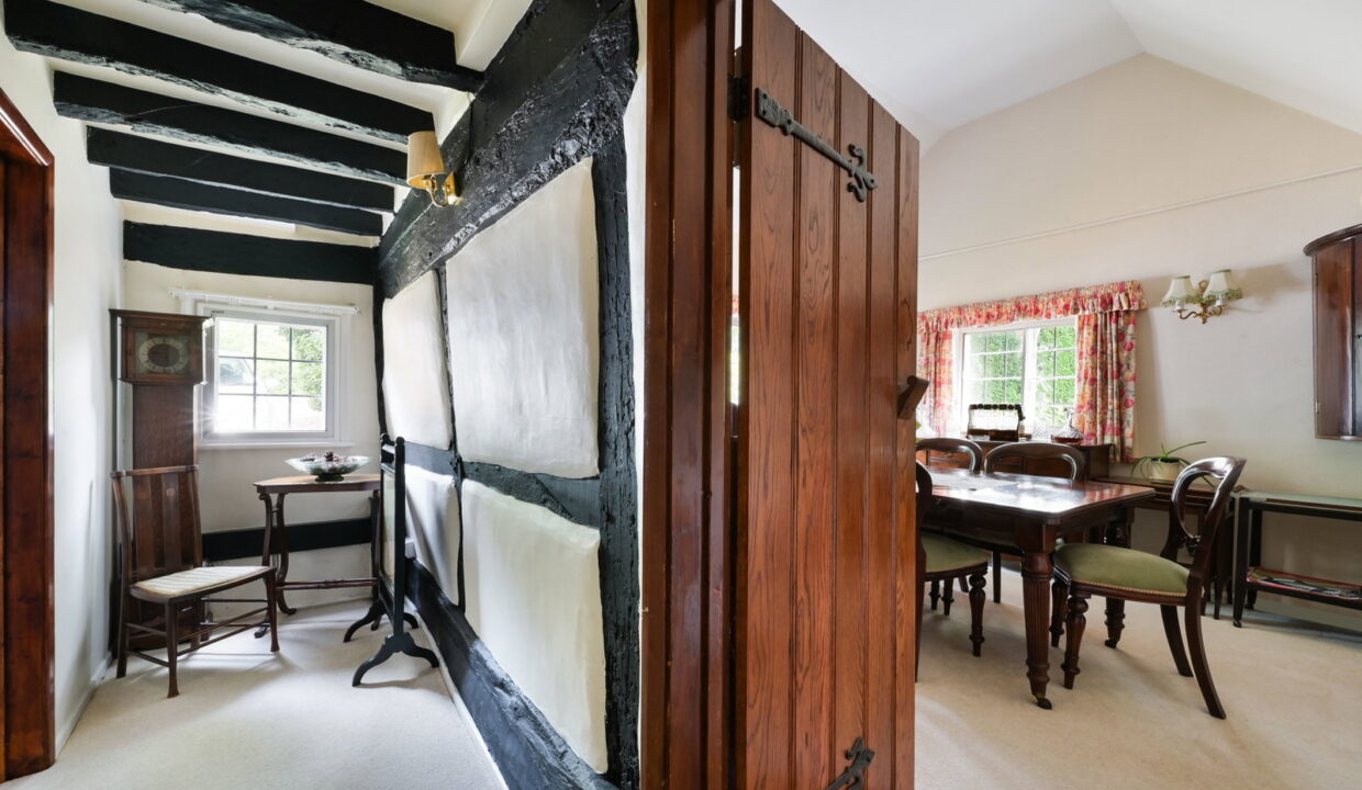 MULBERRY-COTTAGE-_7__1780411532372