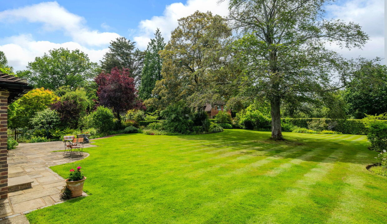 THE-POND-COTTAGE_-CAT-STREET-_6__1781778093249