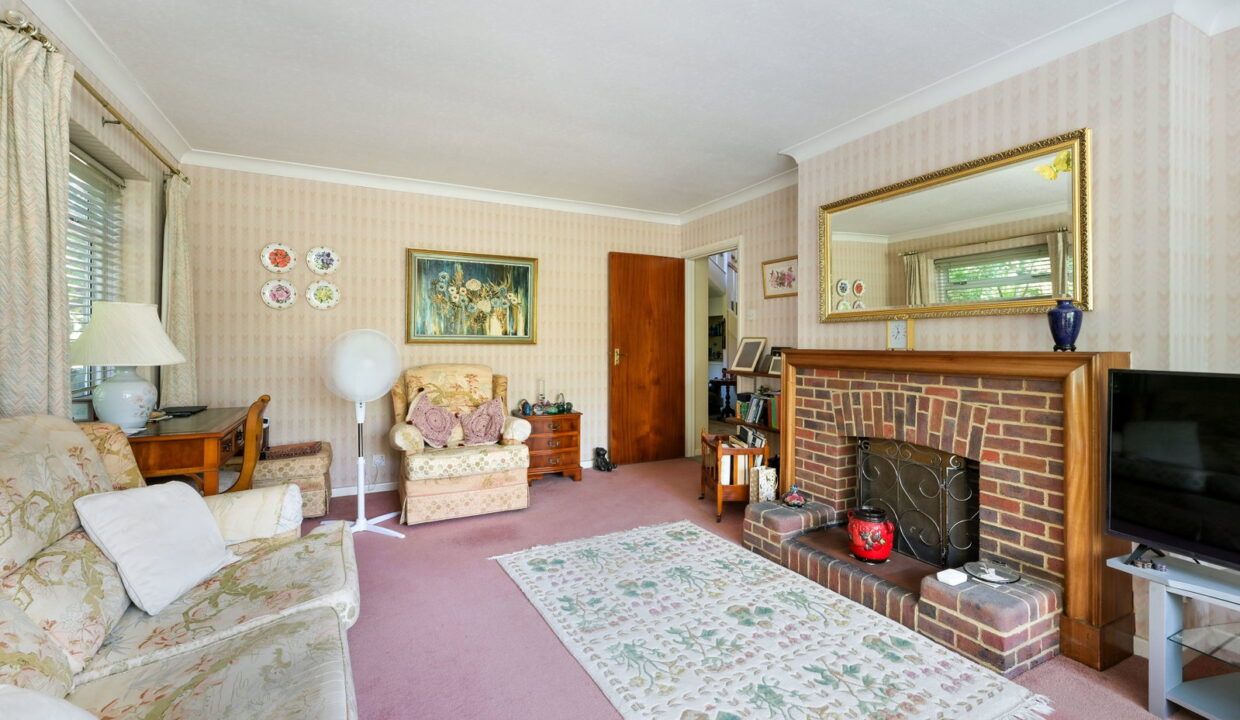 BLUEHOUSSE-LANE-_12__1783680297347