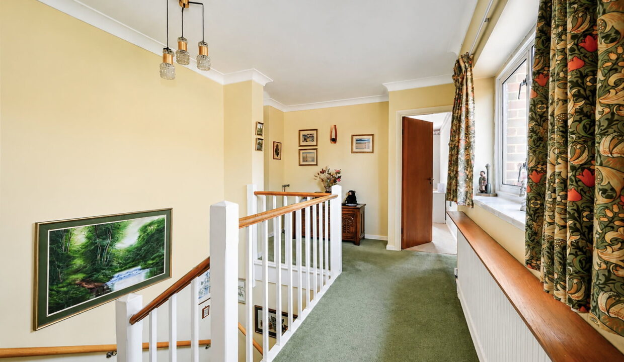 BLUEHOUSSE-LANE-_1__1783680245574