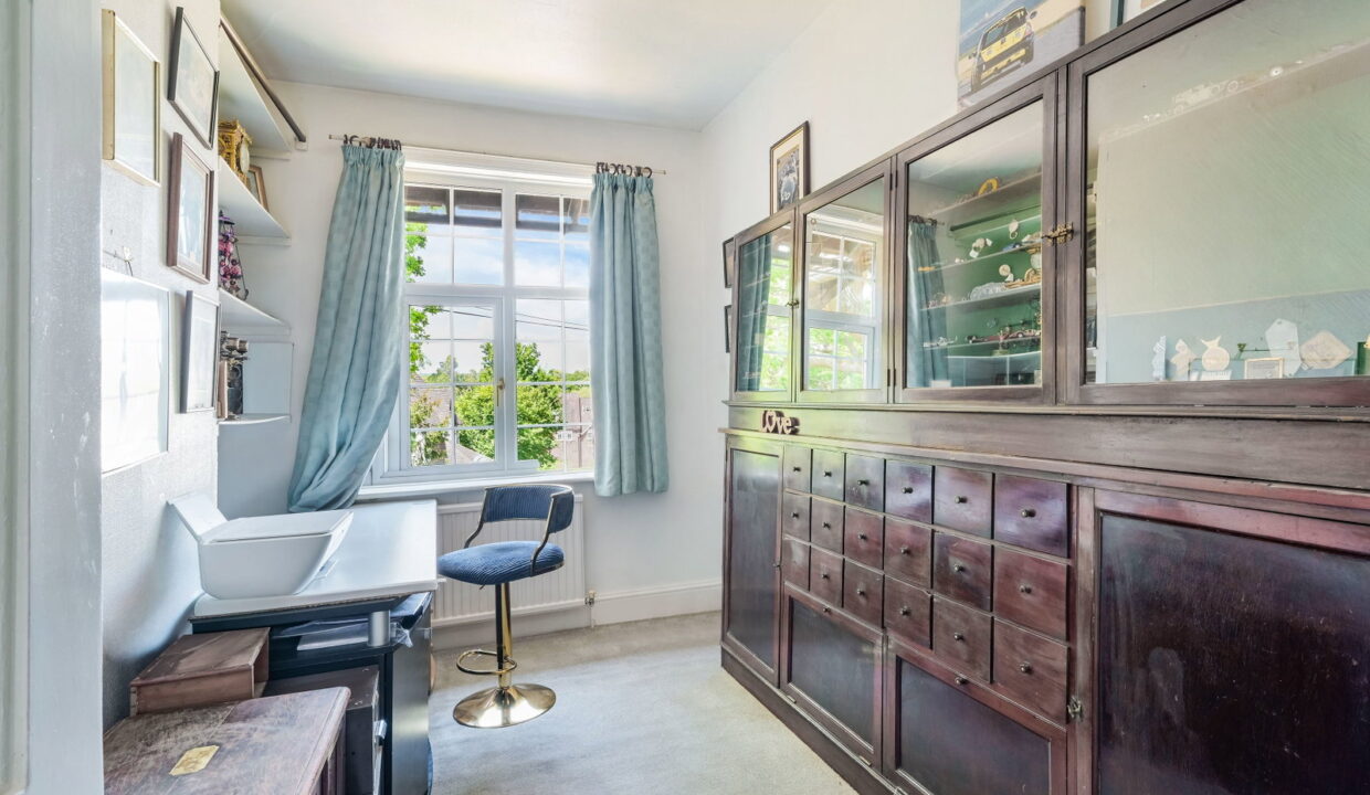 CAVENDISH-ROAD_-11_-FIRST-FLOOR-FLAT-_19__1784549003601