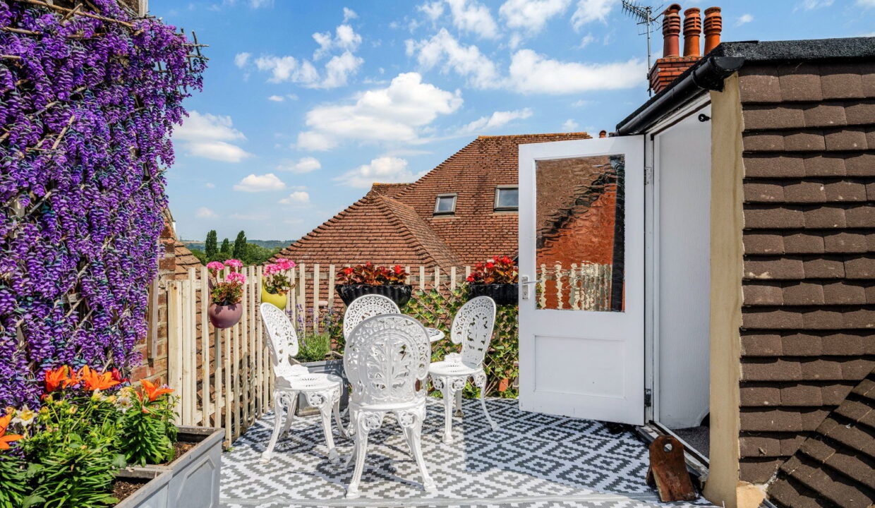 CAVENDISH-ROAD_-11_-FIRST-FLOOR-FLAT-_4__1784548551706