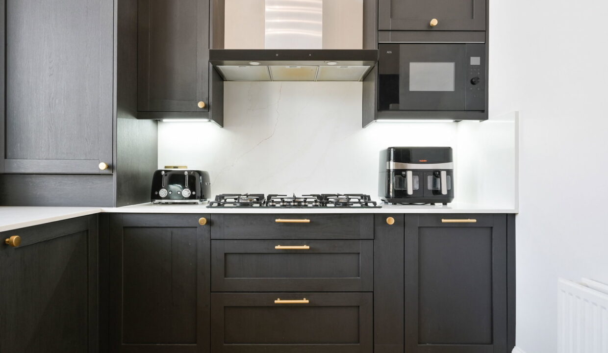 EDWARD-HOUSE_-FLAT-_12__1783351583711
