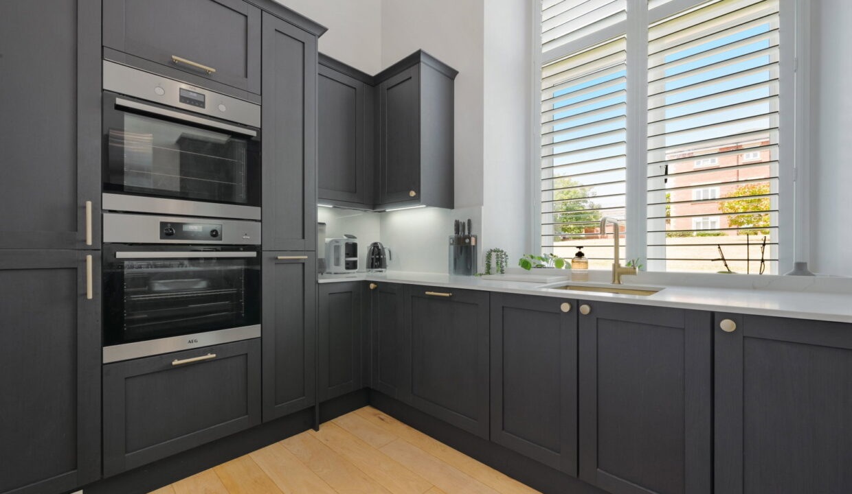 EDWARD-HOUSE_-FLAT-_13__1783351592130