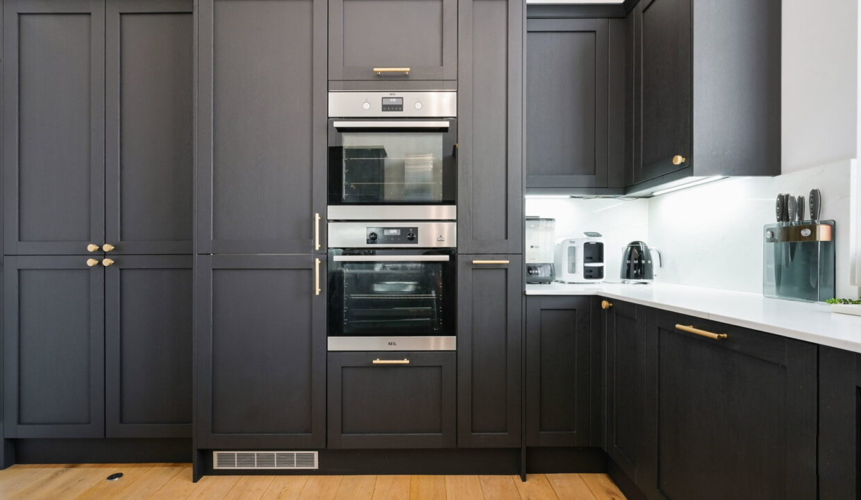 EDWARD-HOUSE_-FLAT-_14__1783351592122