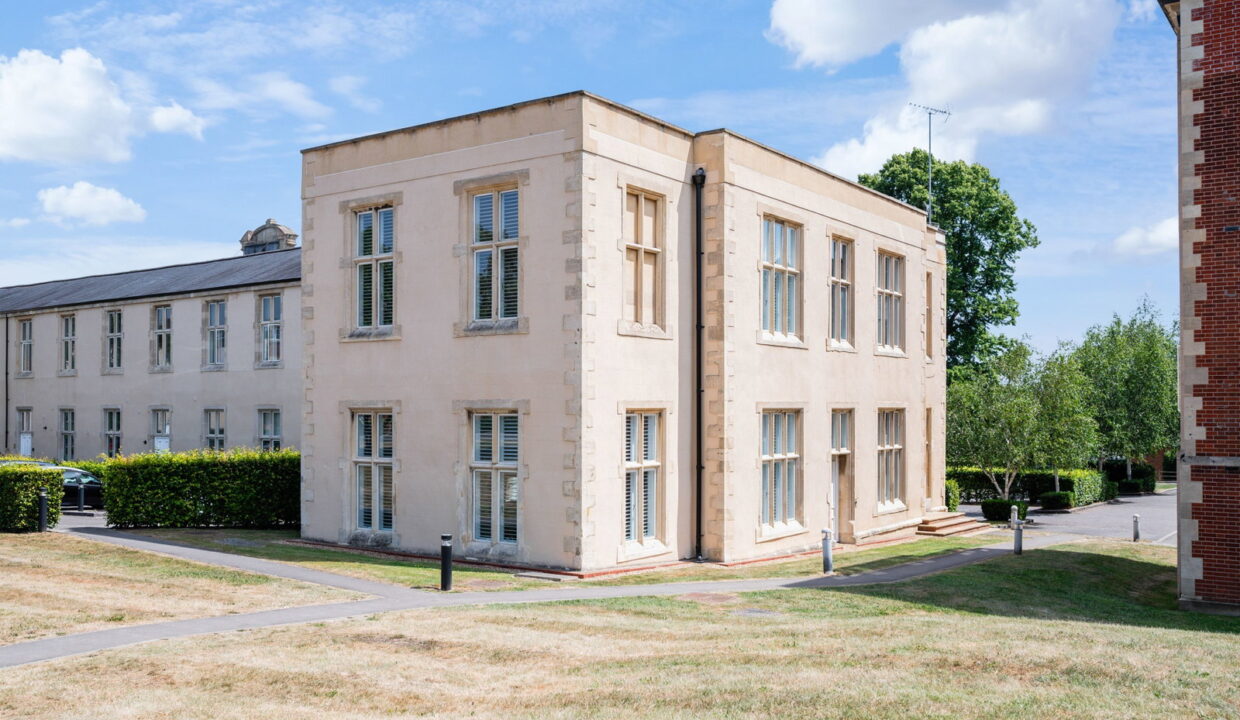 EDWARD-HOUSE_-FLAT-_27__1783351632661