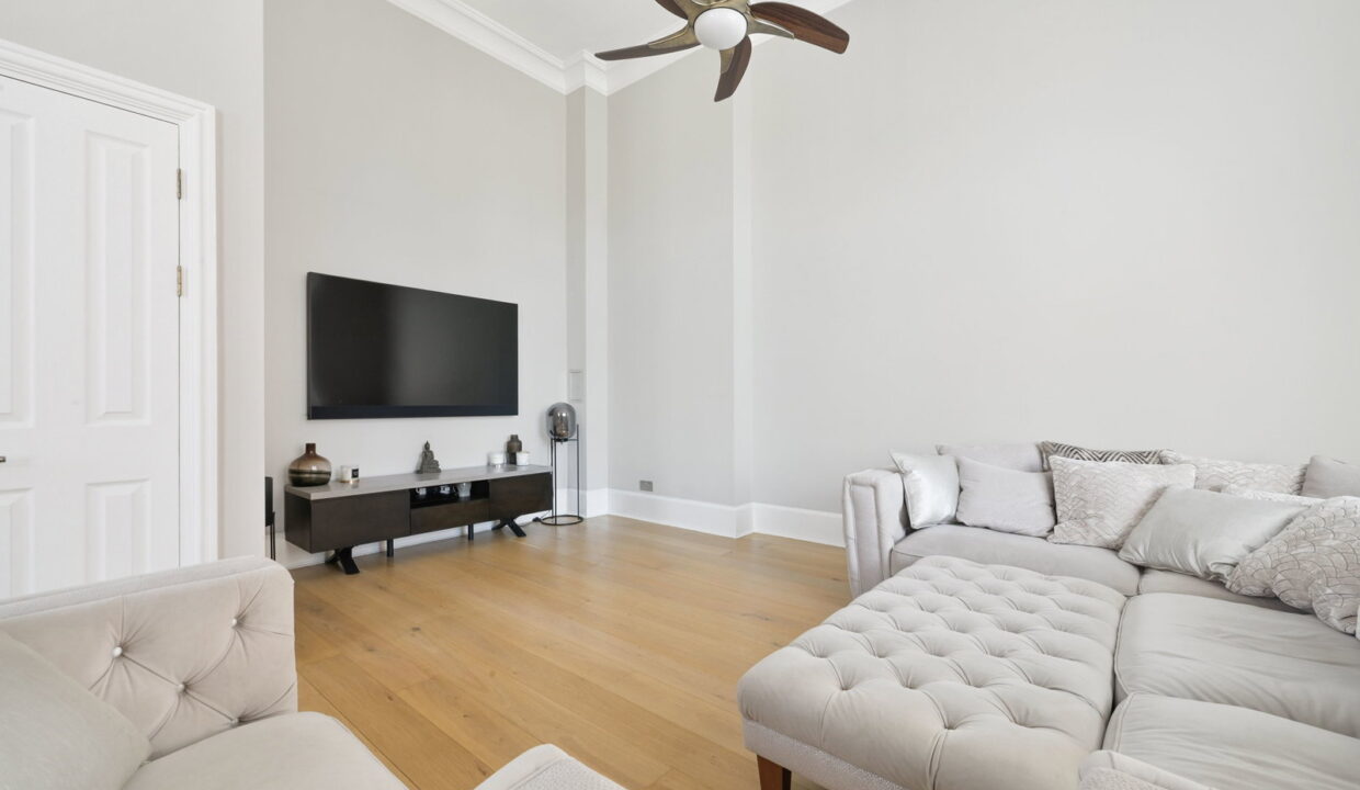EDWARD-HOUSE_-FLAT-_3__1783351494956