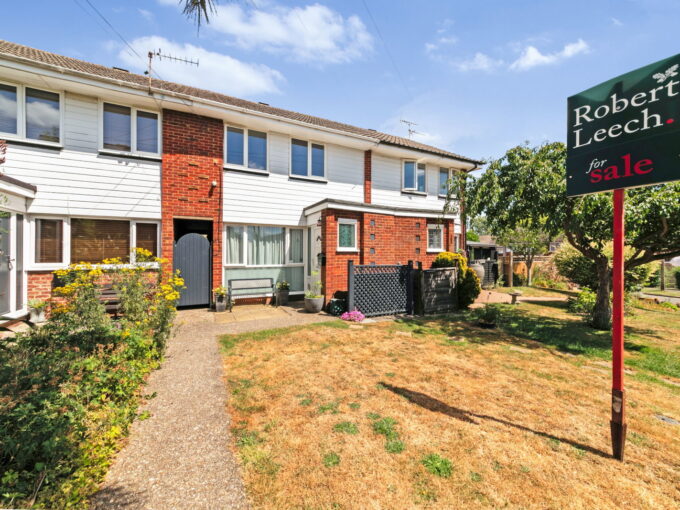 Home Park, Oxted, RH8 0JX
