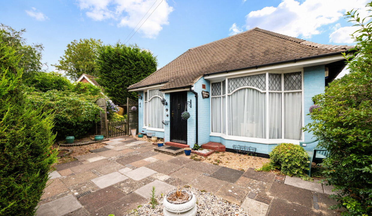 BLUEHOUSE-LANE_-3-_15__1784718468688