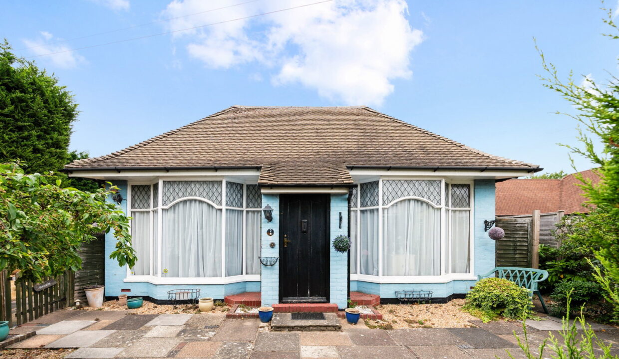 BLUEHOUSE-LANE_-3-_16__1784718493398