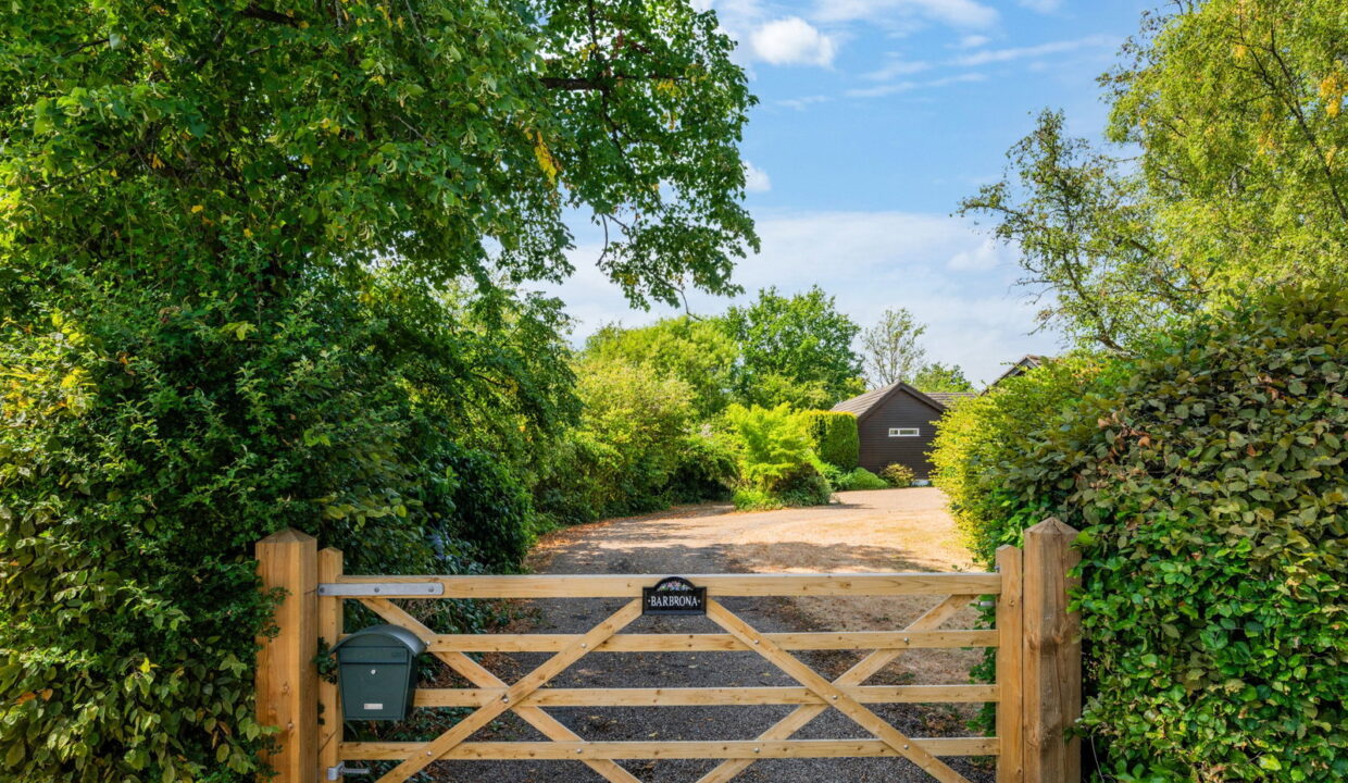COPPICE-LANE_-BRABRONA-_20__1785940798211