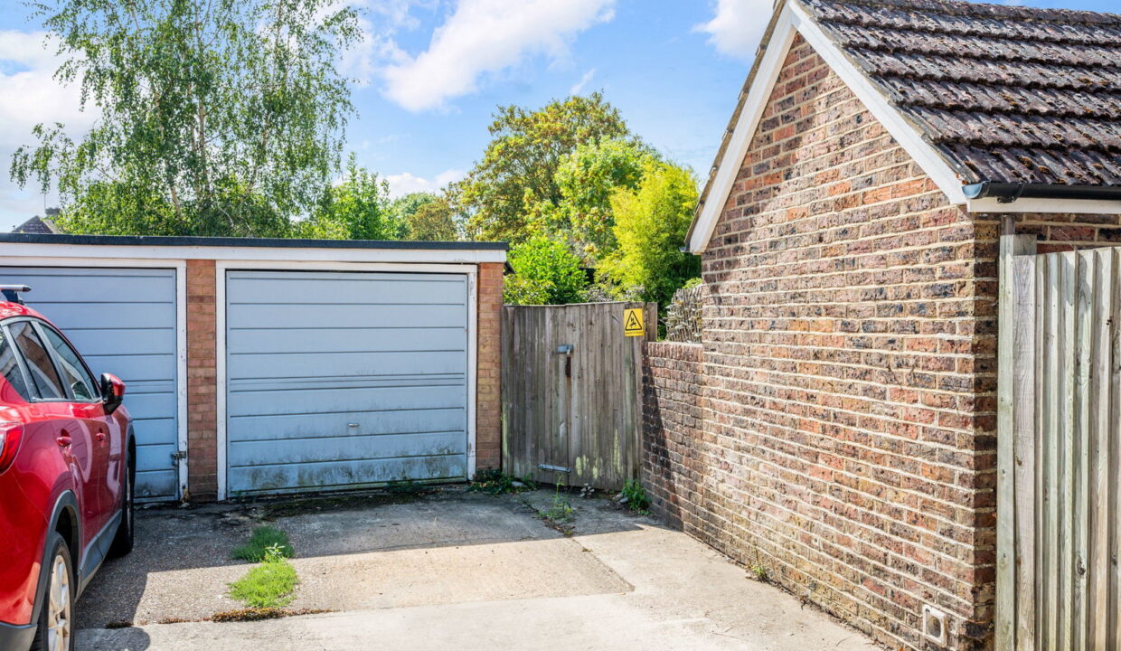 BAKERS-LANE-_15__1788353797641