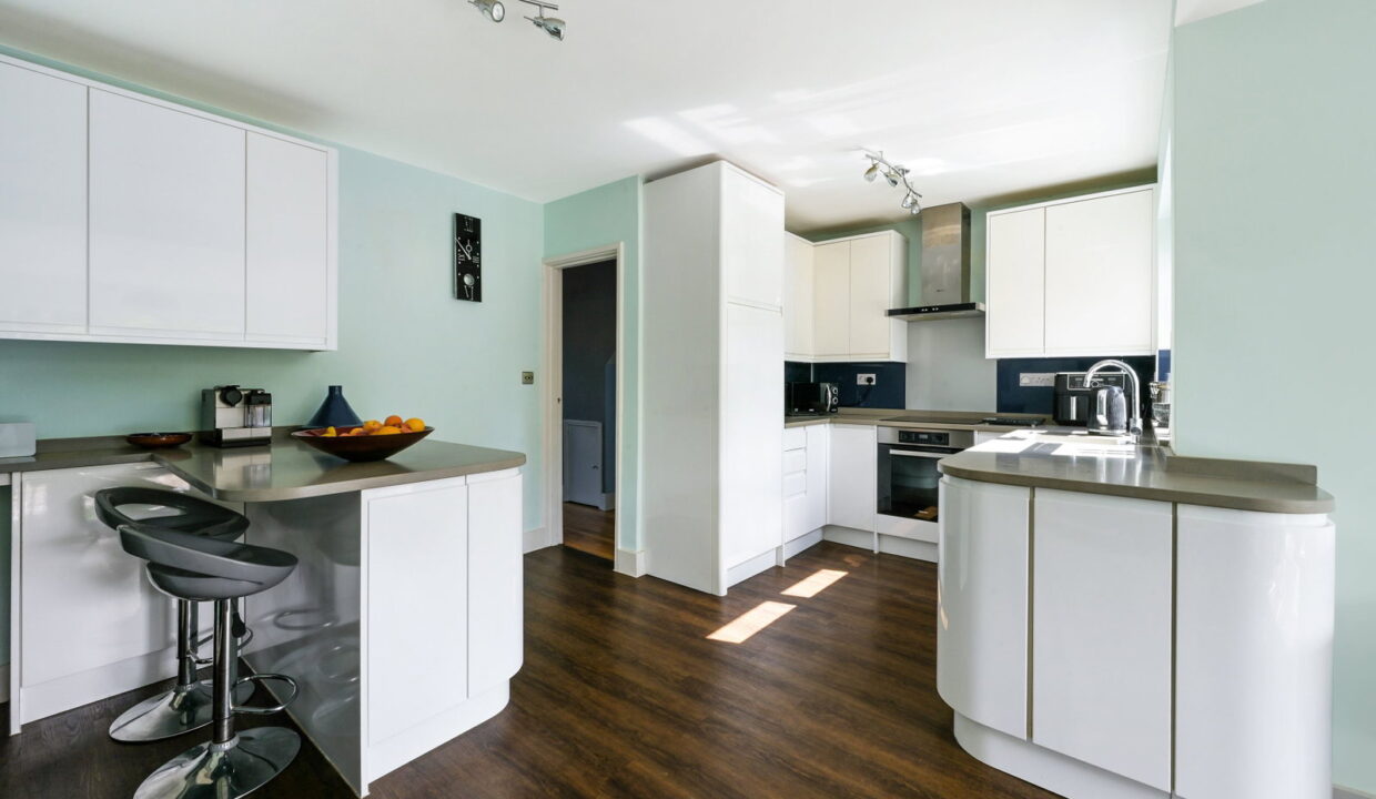 BAKERS-LANE-_9__1788353787644