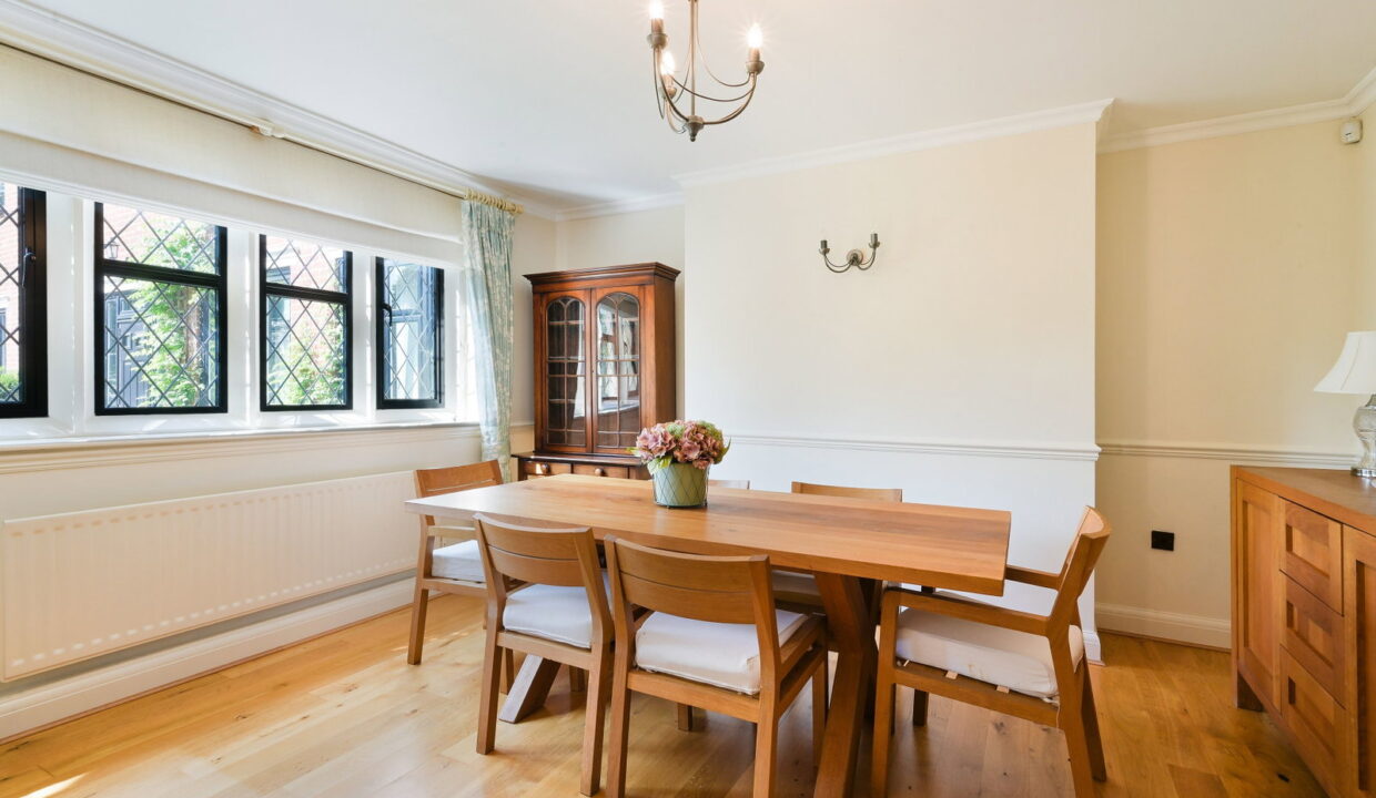 BONALY-HOUSE_-4-_11__1783679647286